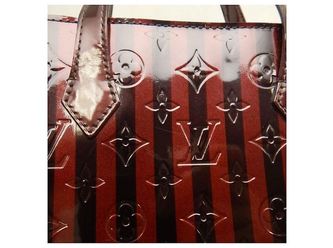 Borsa Louis Vuitton Monogram Vernis Wilshire PM Bordò - vista 10