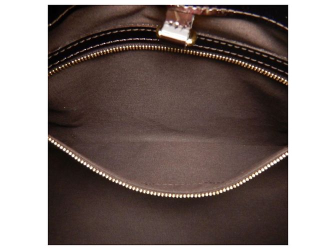 Borsa Louis Vuitton Monogram Vernis Wilshire PM Bordò - vista 20