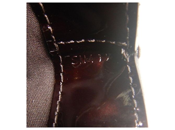 Borsa Louis Vuitton Monogram Vernis Wilshire PM Bordò - vista 22