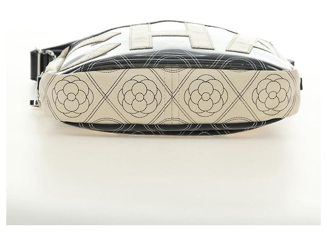 CHANEL Camelia Shoulder Bag Beschichtetes Canvas Weiß Schwarz CC Auth 182034SAV - Ansicht 10