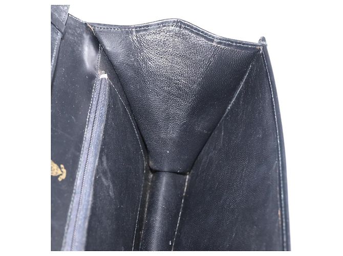 Borsa a Spalla con Catena GUCCI in Pelle Nera e Oro Auth 182515 Nero D'oro - vista 18