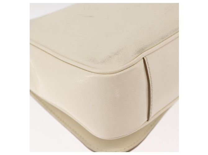 Borsa a Spalla Salvatore Ferragamo Gancini in Pelle Bianco Oro Auth BA13137 D'oro - vista 12