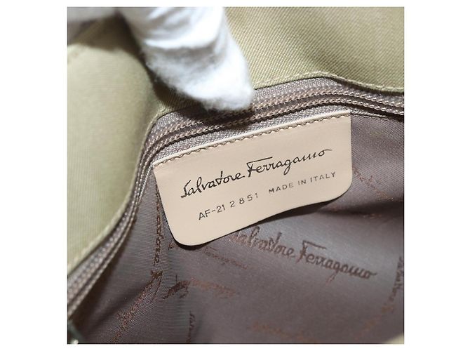 Borsa a tracolla Salvatore Ferragamo Gancini in tela beige e argento Auth BA13175 - vista 18
