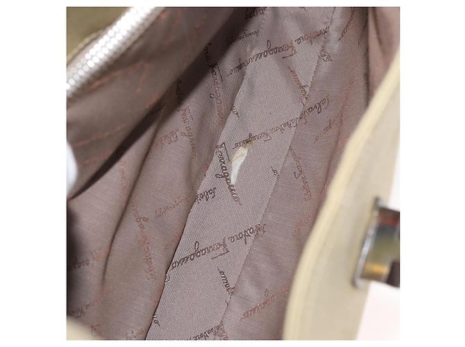 Borsa a tracolla Salvatore Ferragamo Gancini in tela beige e argento Auth BA13175 - vista 22
