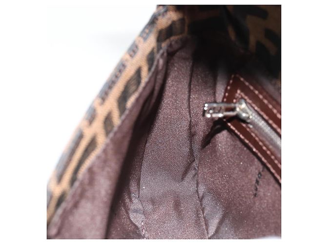 FENDI Zucca Canvas Mamma Baguette Shoulder Bag Black Brown Auth 178872SAM Marrone Nero - vista 18