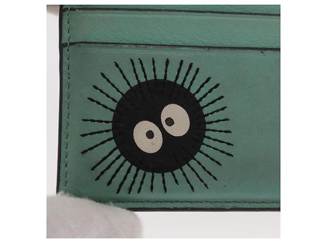 LOEWE Studio Ghibli Susuwatari Spirited Away Tarjetero de cuero Auth 167363M Verde - vista 17