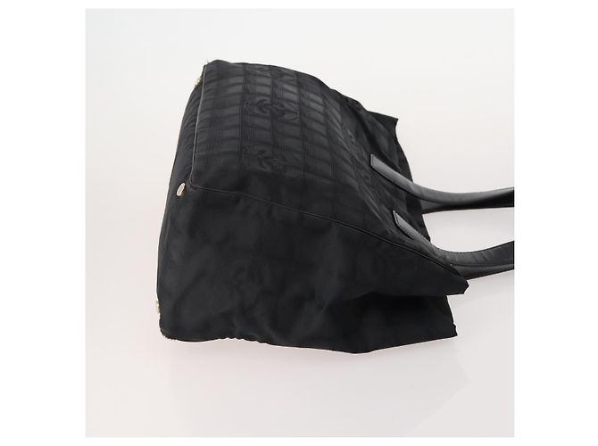 CHANEL New Travel Line Tote Bag Nylon 3 Set Black CC Auth 176442 - view 4