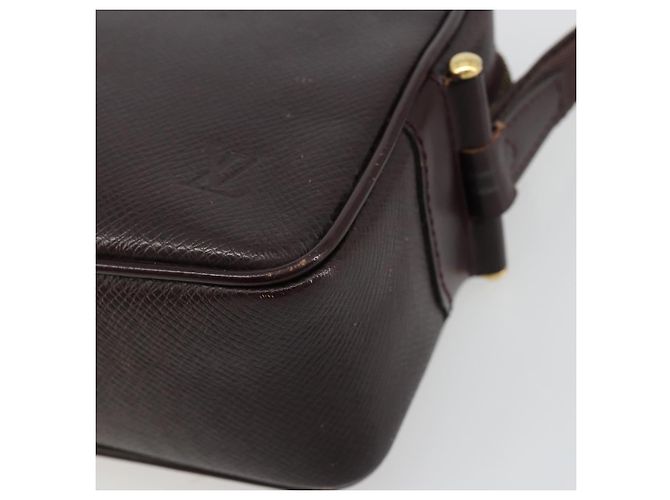 LOUIS VUITTON Taiga Karga Clutch Bag Acajou M30816 LV Auth ka4500 Marrone - vista 8