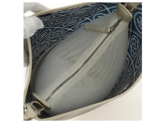 CHANEL Camelia Chain Shoulder Bag Vinyl Blue Silver CC Auth 171291SAM Argento - vista 16