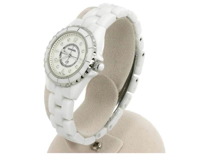 Chanel J12 Damenuhr H2570 - Ansicht 3