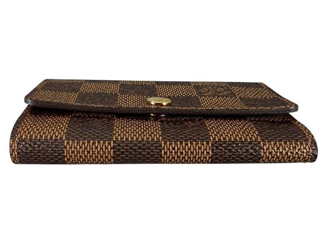 Louis Vuitton Damier Canvas Key Case Brown - view 3