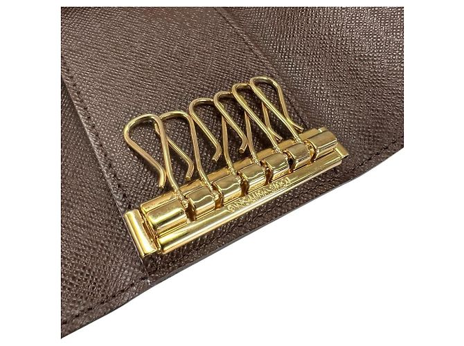 Louis Vuitton Damier Canvas Key Case Brown - view 8
