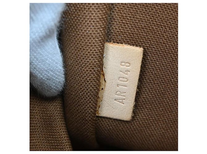 Louis Vuitton Tivoli Monogram Canvas PM Marron - vue 5