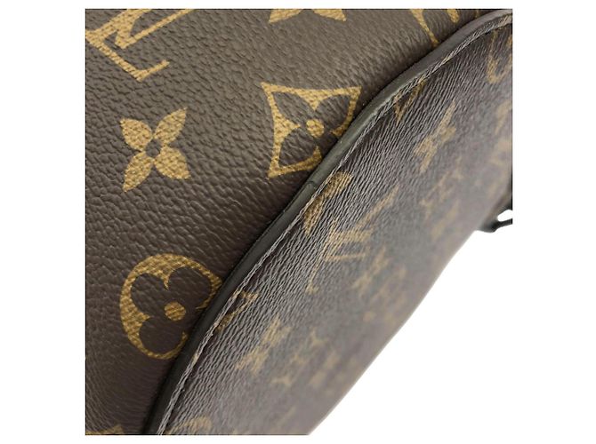 Borsa a tracolla Louis Vuitton Monogram Macassar Soft Polochon Marrone D'oro - vista 3