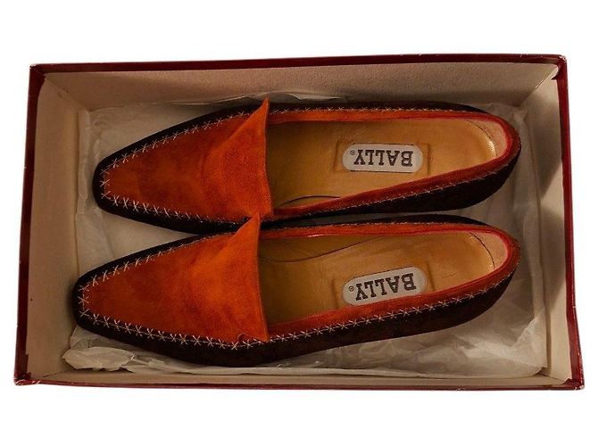 Mocassini Bally in scamosciato marrone e arancione - vista 4
