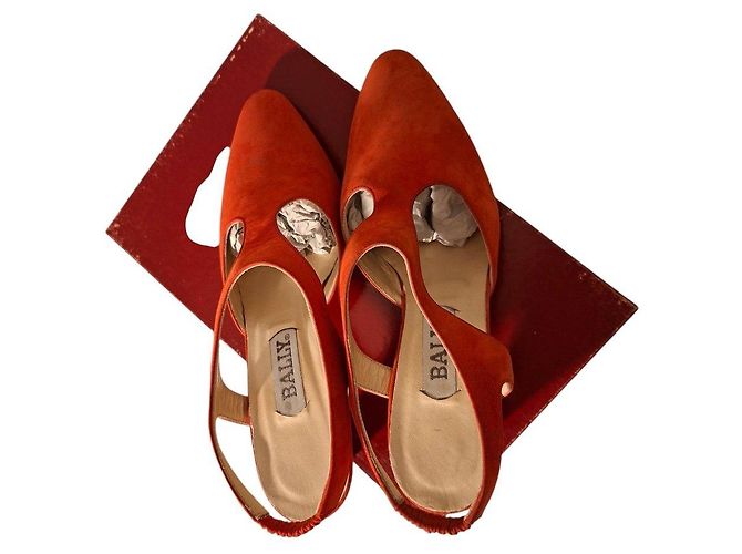 Bally Décolleté Slingback in camoscio rosso - vista 3