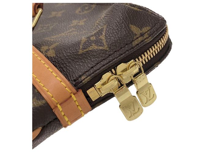 Borsa a Spalla Louis Vuitton Monogram Coussin GM Marrone Monogramma - vista 3