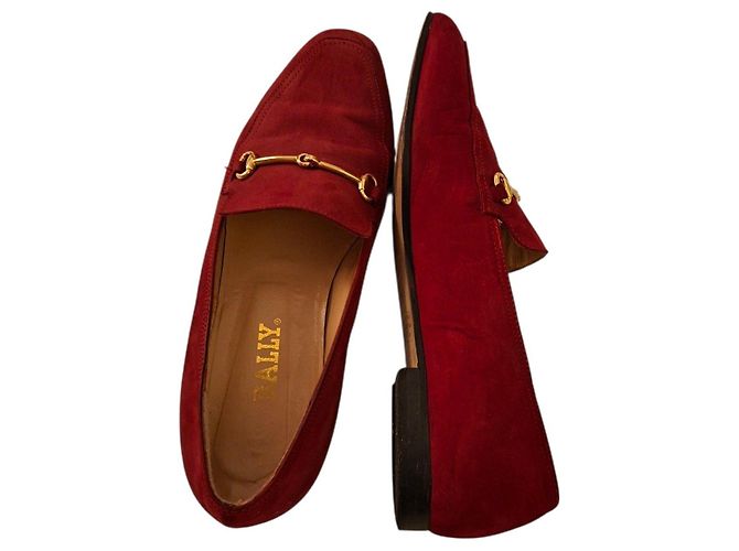 Bally Loafer aus rotem Wildleder - Ansicht 3