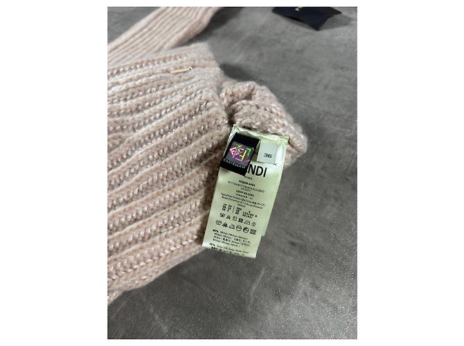 Fendi Strick-Set aus Pullover und Rock Beige - Ansicht 5