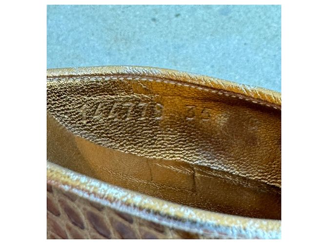 Gucci D'Orsay Pumps aus braunem Pythonleder - Ansicht 2