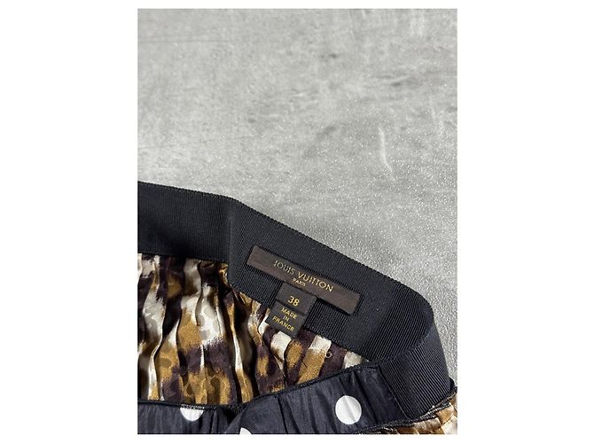 Falda plisada de seda Louis Vuitton estampado leopardo Castaño Negro Blanco Estampado de leopardo - vista 5