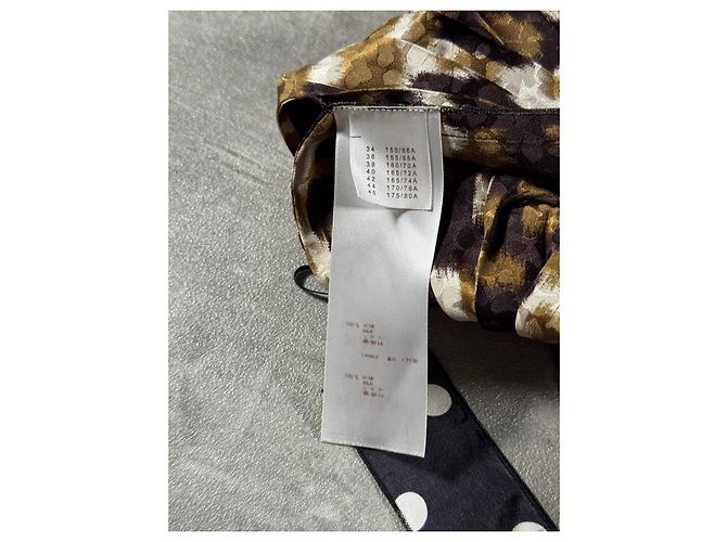 Falda plisada de seda Louis Vuitton estampado leopardo Castaño Negro Blanco Estampado de leopardo - vista 6