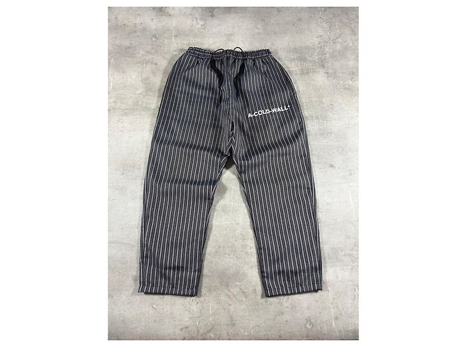 Autre Marque A-COLD-WALL* ACW Pantaloni Cropped a Righe Nero Grigio - vista 2