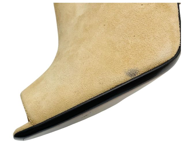 Sandali con tacco block in scamosciato e pelle con borchie beige / oro Fendi - vista 7