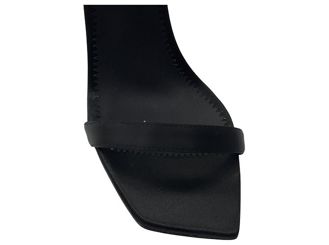 Sandali in raso nero Demode 105 decorati con cristalli Giuseppe Zanotti - vista 5