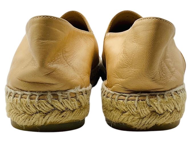 Espadrilles Chanel Beige / Black Cap Toe CC Logo Leather - vista 5
