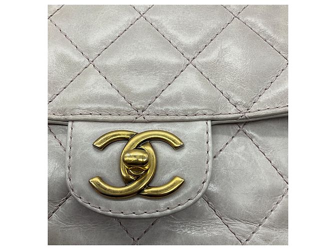 Bolsa Chanel Bubble Flap em couro envelhecido acolchoado lilás claro Roxo - vista 5
