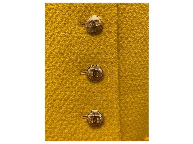 Timeless Blazer amarillo Chanel - vista 3