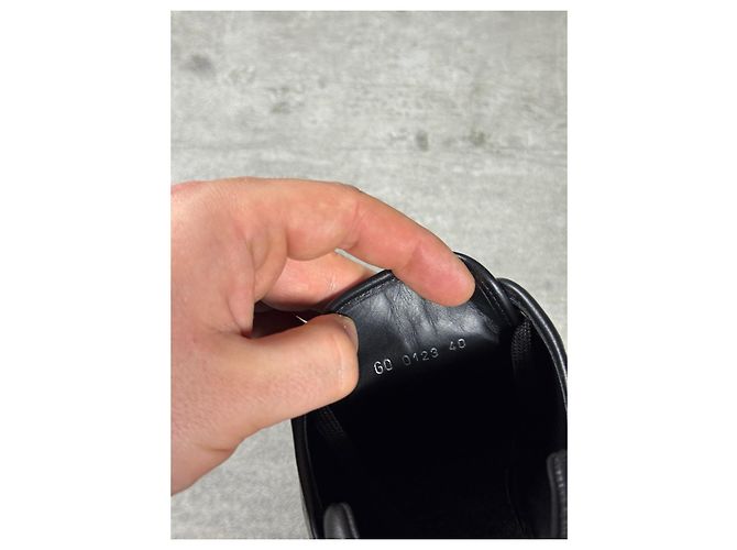 Sneaker Louis Vuitton in pelle nera Monogram Nero - vista 7