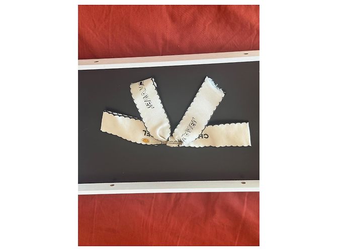 Broche Ruban en Soie Blanche Chanel - vue 3