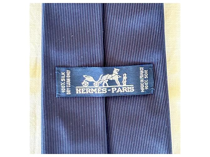 Cravatta in seta Hermès blu navy - vista 5