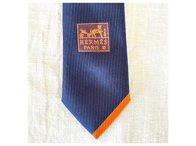 Cravatta in seta Hermès blu navy - vista 7