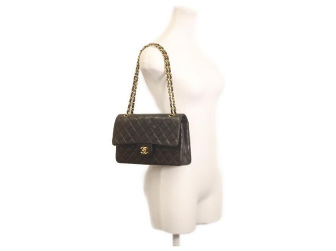 Chanel A01112 Borsa a tracolla Double Flap Matelassé in agnello 25 Nero - vista 14