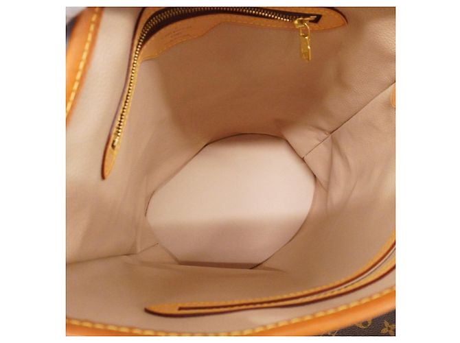 Borsa Tote Louis Vuitton Monogram Bucket GM Marrone - vista 3