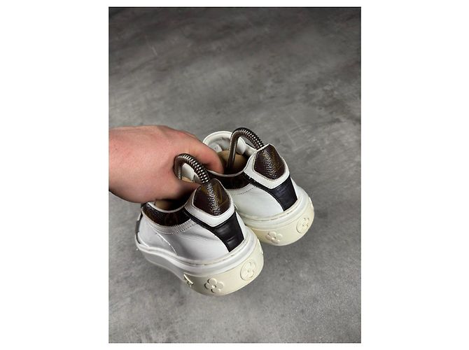Louis Vuitton Sneaker Low-Top Monogram Marrone Bianco - vista 5