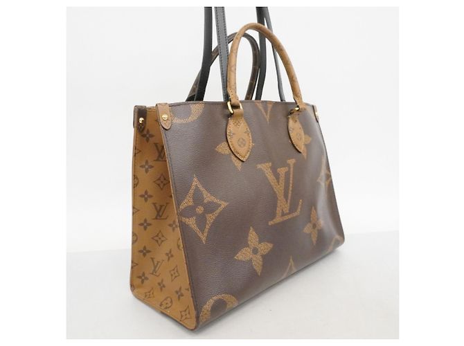 Borsa Tote Louis Vuitton Monogram Giant Reverse OnTheGo MM Marrone - vista 2