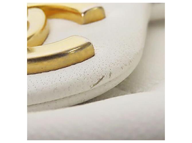 Chanel White Medium Lambskin In The Loop Flap Bianco - vista 10