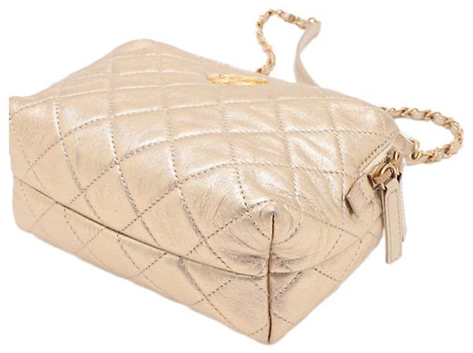 Borsa Bowling Chanel Gold Mini CC in agnello metallizzato trapuntato D'oro - vista 3