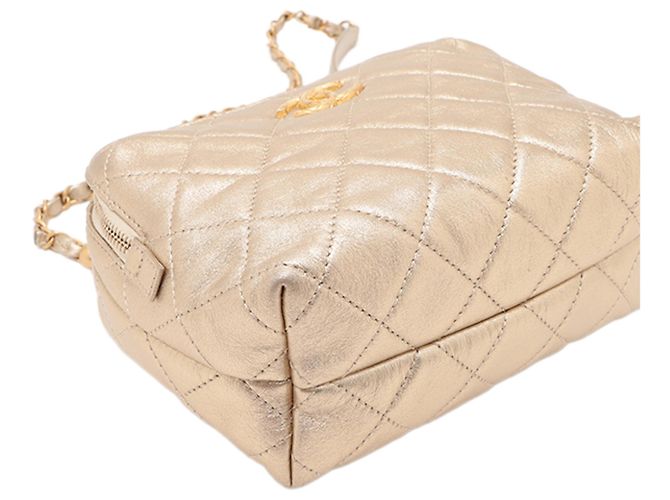 Borsa Bowling Chanel Gold Mini CC in agnello metallizzato trapuntato D'oro - vista 4