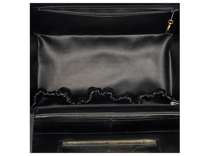 Vanity Beauty Case Chanel Black CC Stitched Calfskin Turnlock Nero - vista 5