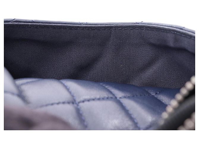 Borsa a tracolla Chanel Girl Nero Blu navy - vista 6