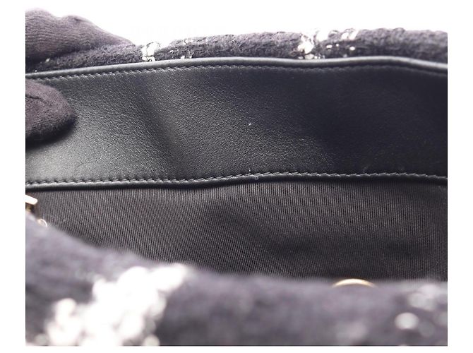 Borsa a mano/Borsa a tracolla Chanel 19 Dixneuf Matelassé Nero Bianco - vista 6