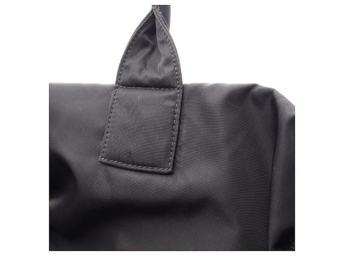 Bolso Reversible 2-Way Prada Negro - vista 8