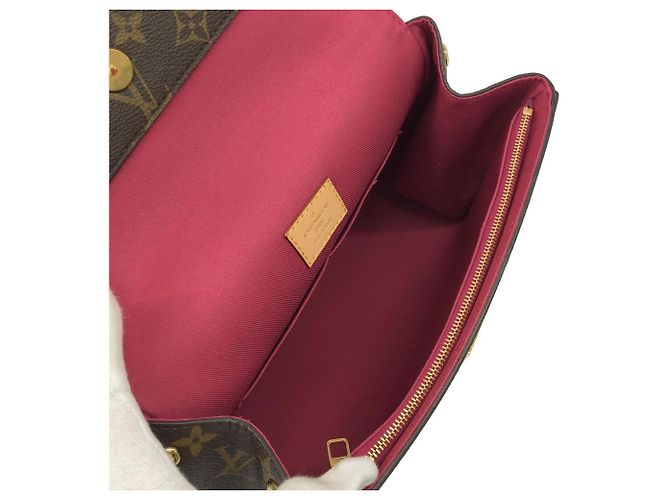 Borsa Louis Vuitton Monogram Cluny BB Marrone Fuschia Monogramma - vista 7