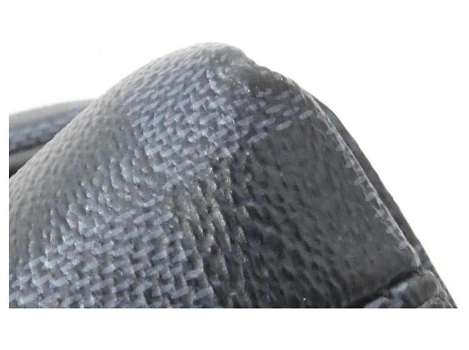 Zaino Louis Vuitton Damier Cobalt Newport Nero Blu - vista 3