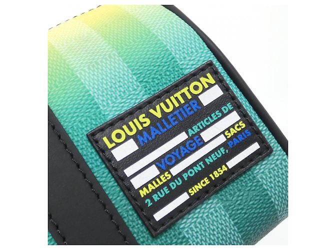 Borsa Boston Louis Vuitton Day Break Keepall XS Verde chiaro - vista 4